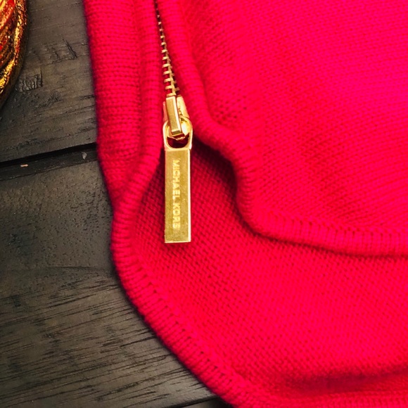 MK sweater - Picture 2 of 4